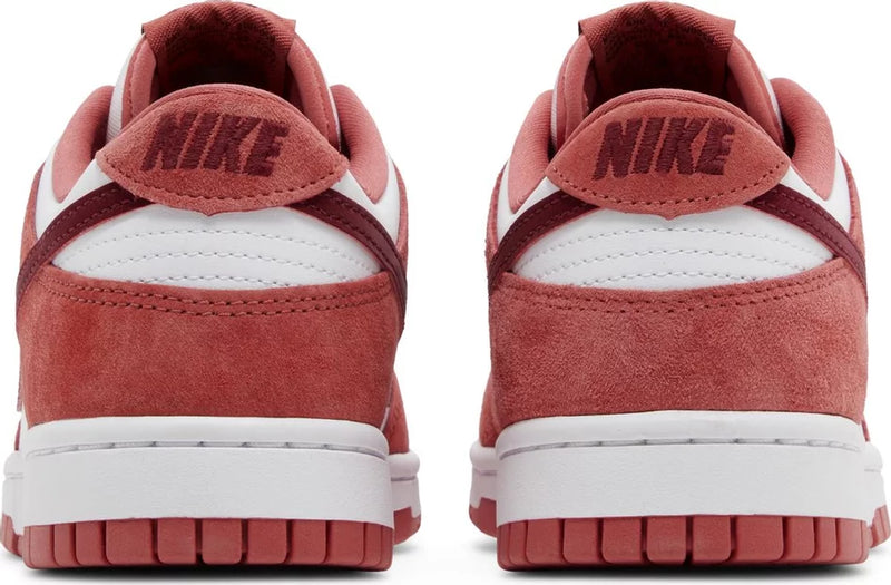 Dunk Low 'Valentine's Day 2024'