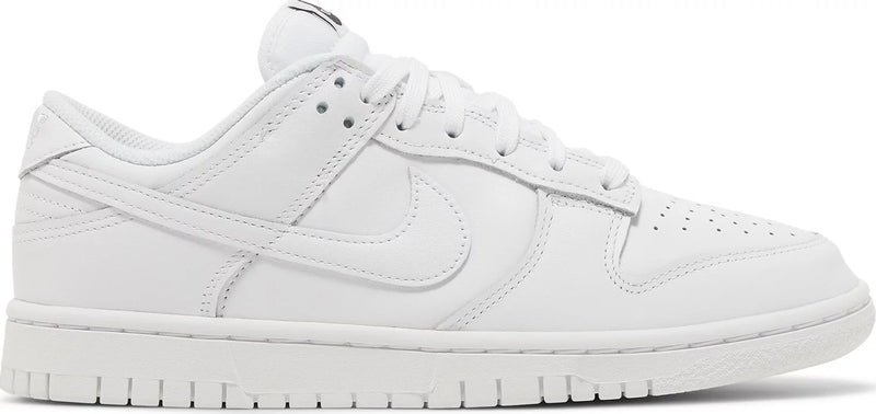 Dunk Low 'Triple White'