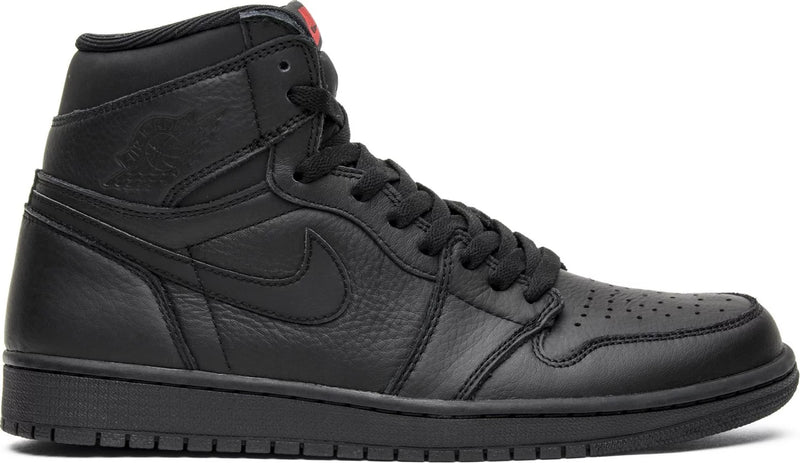 Air Jordan 1 Retro High OG 'Triple Black'
