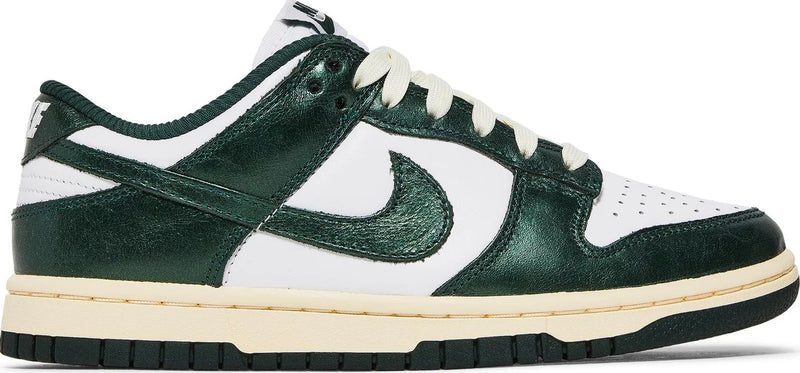 Dunk Low 'Vintage Green'
