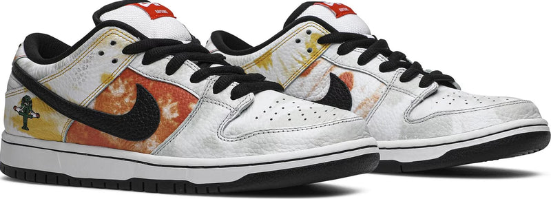 Dunk SB Low 'Tie-Dye Raygun - White'