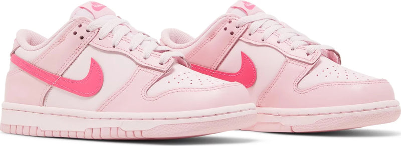 Dunk Low 'Triple Pink'