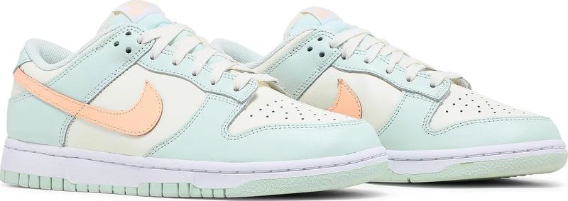 Dunk Low 'Barely Green'