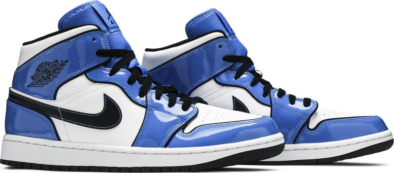 Air Jordan 1 Mid SE 'Signal Blue'