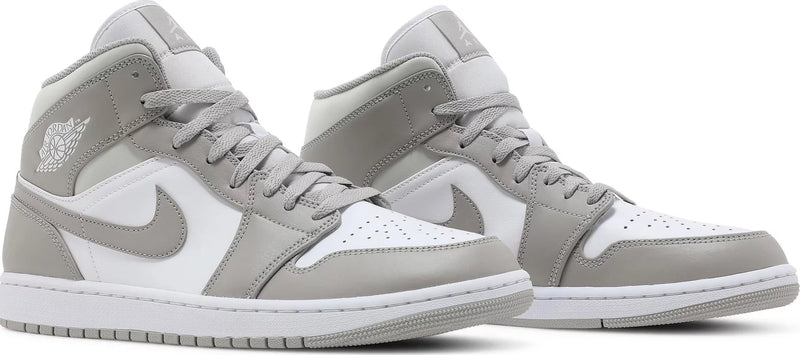 Air Jordan 1 Mid 'College Grey'