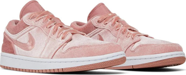 Air Jordan 1 Low SE 'Pink Velvet'
