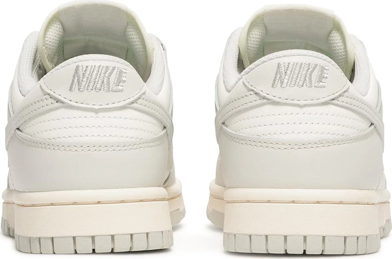 Dunk Low 'Light Bone'