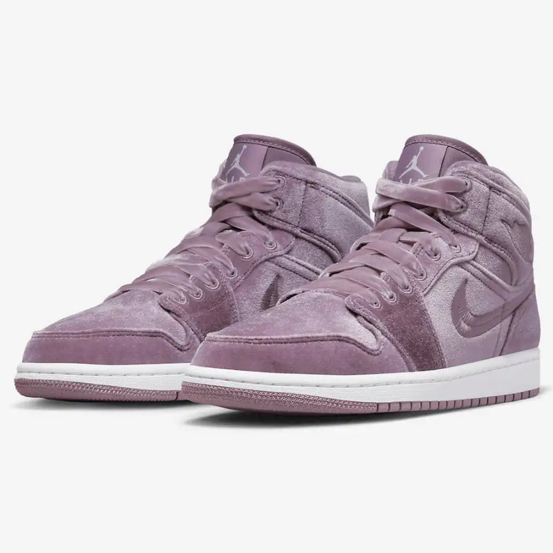 Air Jordan 1 Mid 'Purple Velvet'