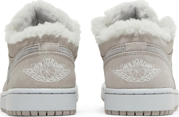 Air Jordan 1 Low SE 'Sherpa Fleece'