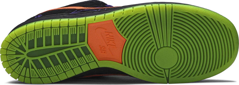 Dunk Low SB 'Night of Mischief'
