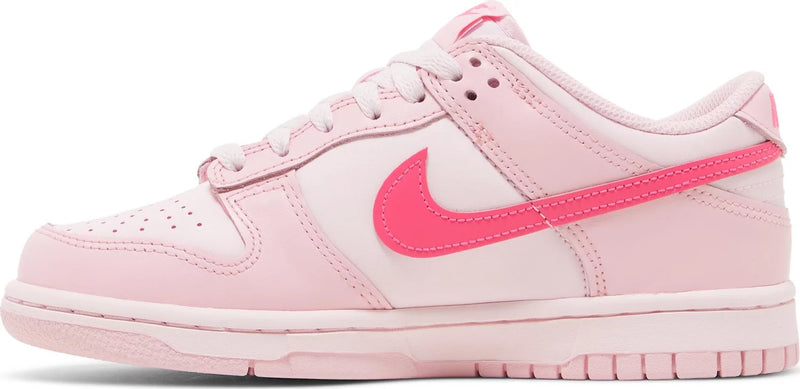 Dunk Low 'Triple Pink'