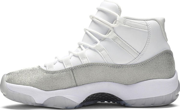 Air Jordan 11 Retro 'Vast Grey'