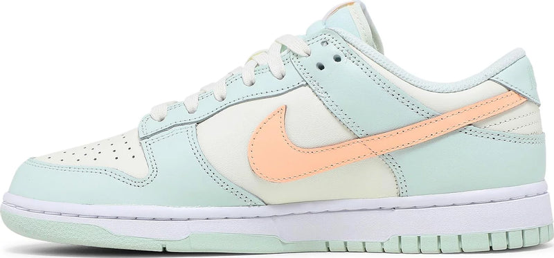 Dunk Low 'Barely Green'