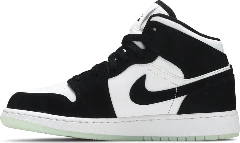 Air Jordan 1 Mid SE GS 'Glow in the Dark Panda'