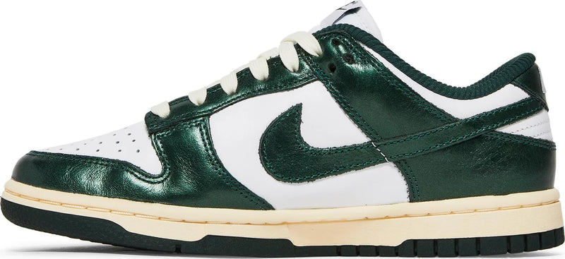 Dunk Low 'Vintage Green'
